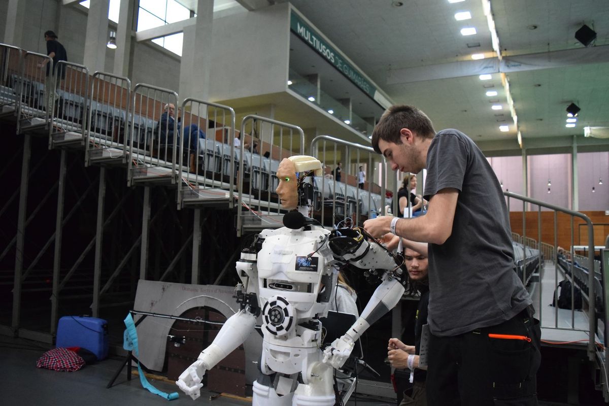 Humanoid Robots on Assembly Lines: The Next Big Leap in Game-Like Manufacturing Automation - Gaming iNews