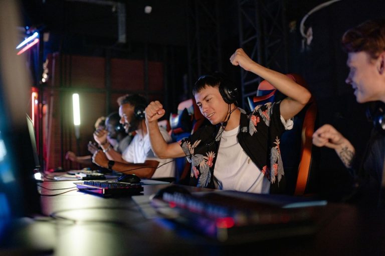 How Toxic Player Mindsets Ruin the Modern Gaming Community - Gaming iNews